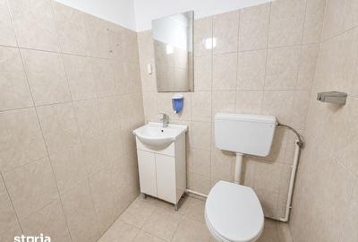 Spațiu comercial, de 80 mp, în Central