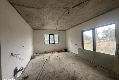 Casă cu 4 camere cu Teren 1248 Mp în Perieți - 5