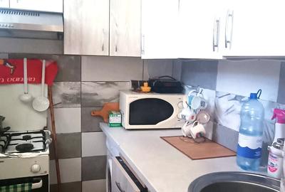 Apartament cu 2 camere nedecomandat în Est