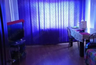 Apartament cu 4 camere decomandat în Central - 1