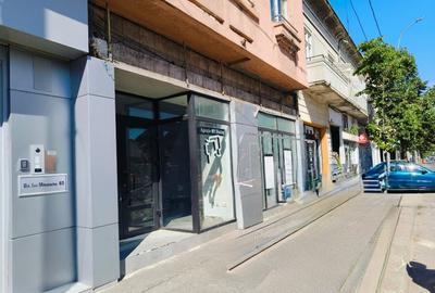 Spațiu comercial, de 166 mp, în 1 Mai