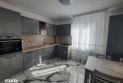 Apartament cu 3 camere în Mărăței