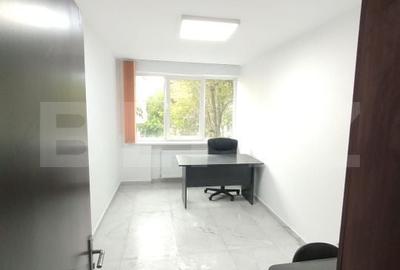 Spațiu comercial, de 46 mp, în Central - 1
