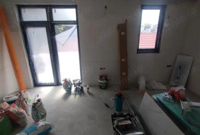 Casă cu Teren 360 Mp în Central