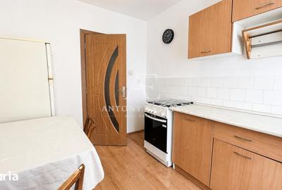 Apartament cu 2 camere decomandat în Rogerius