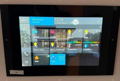 Apartament cu 3 camere decomandat în Faleza Nord - 2