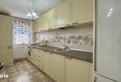 Apartament cu 3 camere decomandat, mobilat în Central - 9