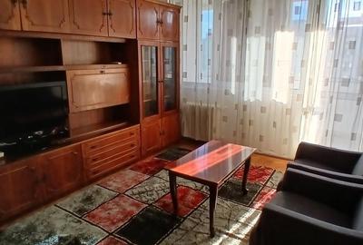 Apartament cu 2 camere semidecomandat în Iancului