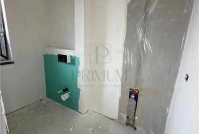 Casă cu 4 camere cu Teren 370 Mp în Moșnița Veche