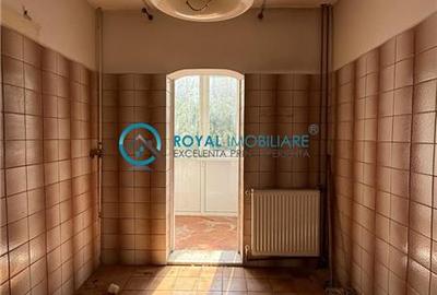 Apartament cu 3 camere decomandat în Paltiniș - 4