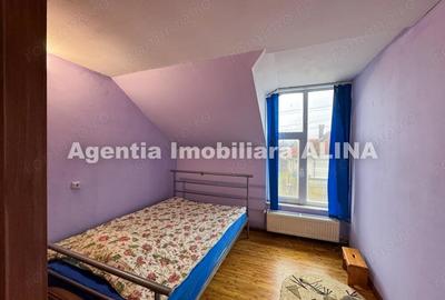 Casă cu 4 camere în Central - 2