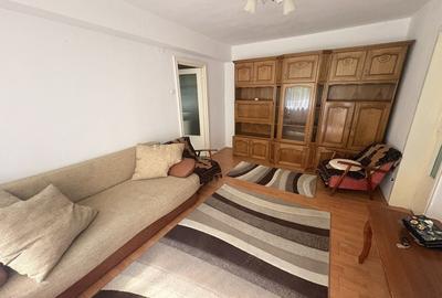 Apartament cu 3 camere în Central - 2
