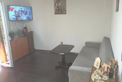 Apartament cu 2 camere semidecomandat în Florești - 4