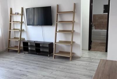 Apartament cu 2 camere semidecomandat, mobilat în Est - 1