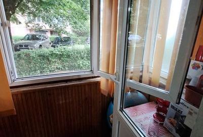 Apartament cu 2 camere decomandat în Libertății