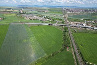 Teren agricol extravilan de 28089 mp, în Nord - 9