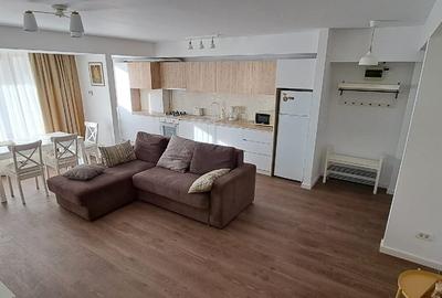 Apartament cu 2 camere decomandat, mobilat în Central