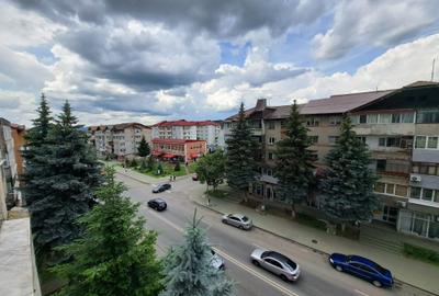 Apartament cu 2 camere decomandat în Central - 8