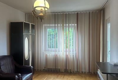 Apartament cu 3 camere decomandat în Central - 5