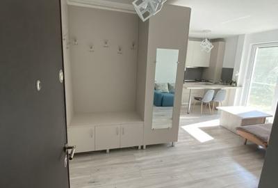 Apartament cu 3 camere semidecomandat, mobilat în Florești - 3