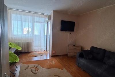 Garsonieră semidecomandată în Titan