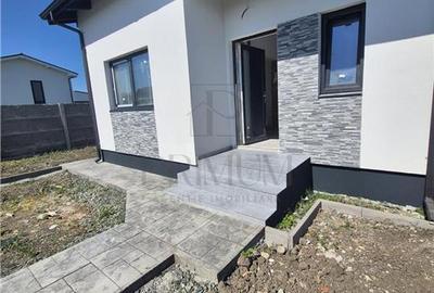Duplex cu 3 camere cu Canalizare în Moșnița Nouă - 8