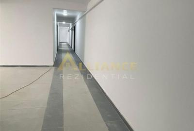 Apartament cu 3 camere în Apărătorii Patriei - 2