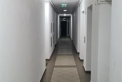 Garsonieră semidecomandată în Central - 9
