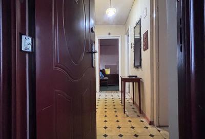 Apartament cu 2 camere decomandat în Exterior Vest