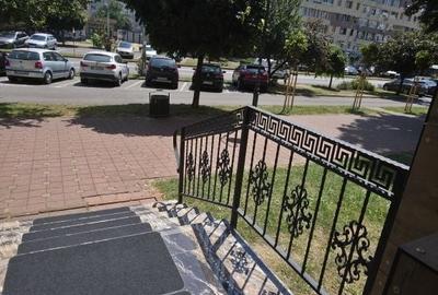 Spațiu comercial, de 50 mp, în Central - 1