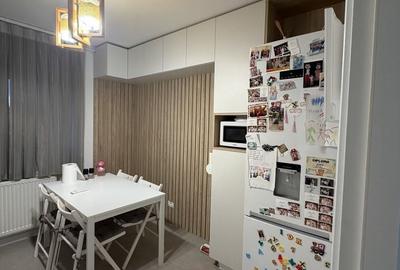 Apartament cu 3 camere decomandat în Vitan