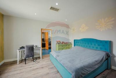 Casă individuală cu 9 camere cu Teren 1378 Mp în Eșelnița - 24