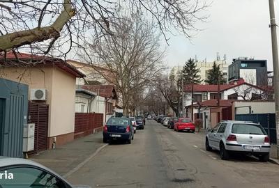 Spațiu comercial, în 1 Mai - 5