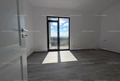 Apartament cu 3 camere decomandat în Est - 6