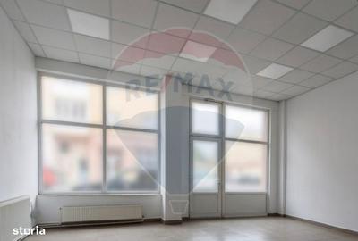 Spațiu comercial, de 110 mp, în Central