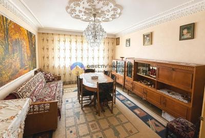 Apartament cu 4 camere semidecomandat în Mărăței