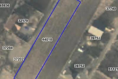 Teren de 1500 mp, în Exterior Vest