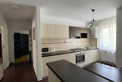 Apartament cu 3 camere decomandat, mobilat în Take Ionescu