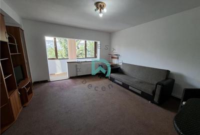 Apartament cu 2 camere decomandat, mobilat în Florilor