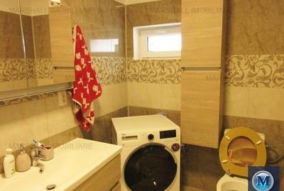 Casă cu 3 camere cu Canalizare în Central - 10