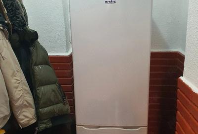 Apartament cu 2 camere decomandat în Olari