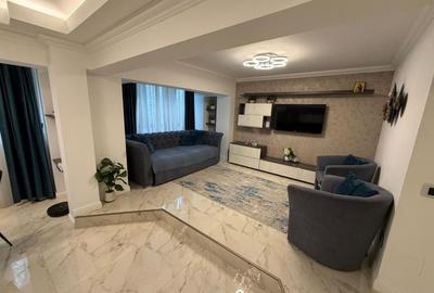 Apartament cu 2 camere decomandat, mobilat în Decebal