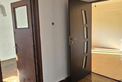 Apartament cu 2 camere decomandat în Șuncuiuș