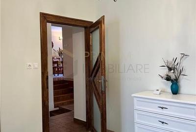 Casă individuală cu 7 camere cu Teren 550 Mp în Bogdăneștilor - 2
