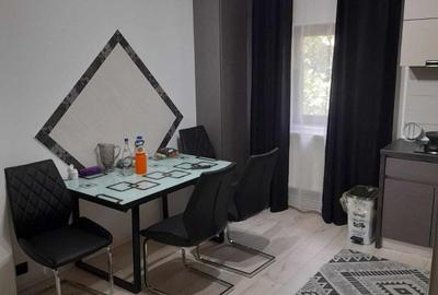 Apartament cu 3 camere decomandat în Băceni - 3