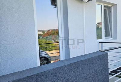 Garsonieră decomandată în Ciurea