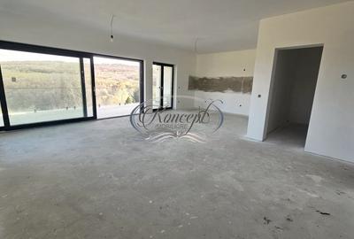 Duplex cu 5 camere cu Teren 800 Mp în Feleacu - 3