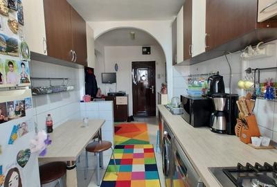 Apartament cu 2 camere decomandat în Bălcescu