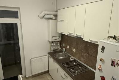 Garsonieră decomandată în Central - 1