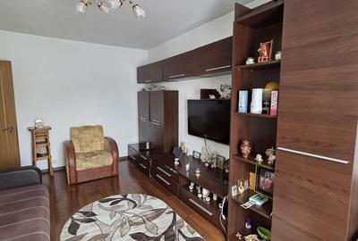 Apartament cu 2 camere decomandat, mobilat în Mircea cel Bătrân - 1